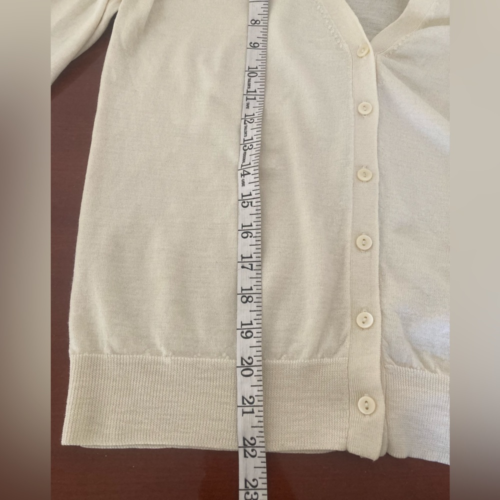 Uniqlo Woolmark pure wool cardigan - Picture 4 of 6